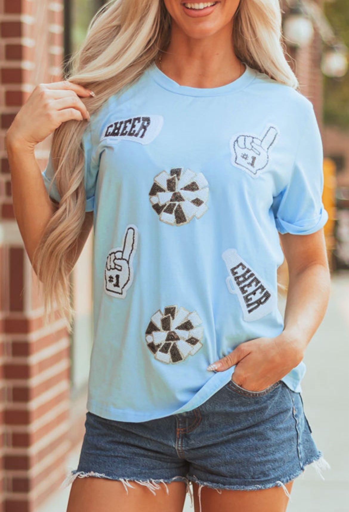 Blue spirit sequin patch tee