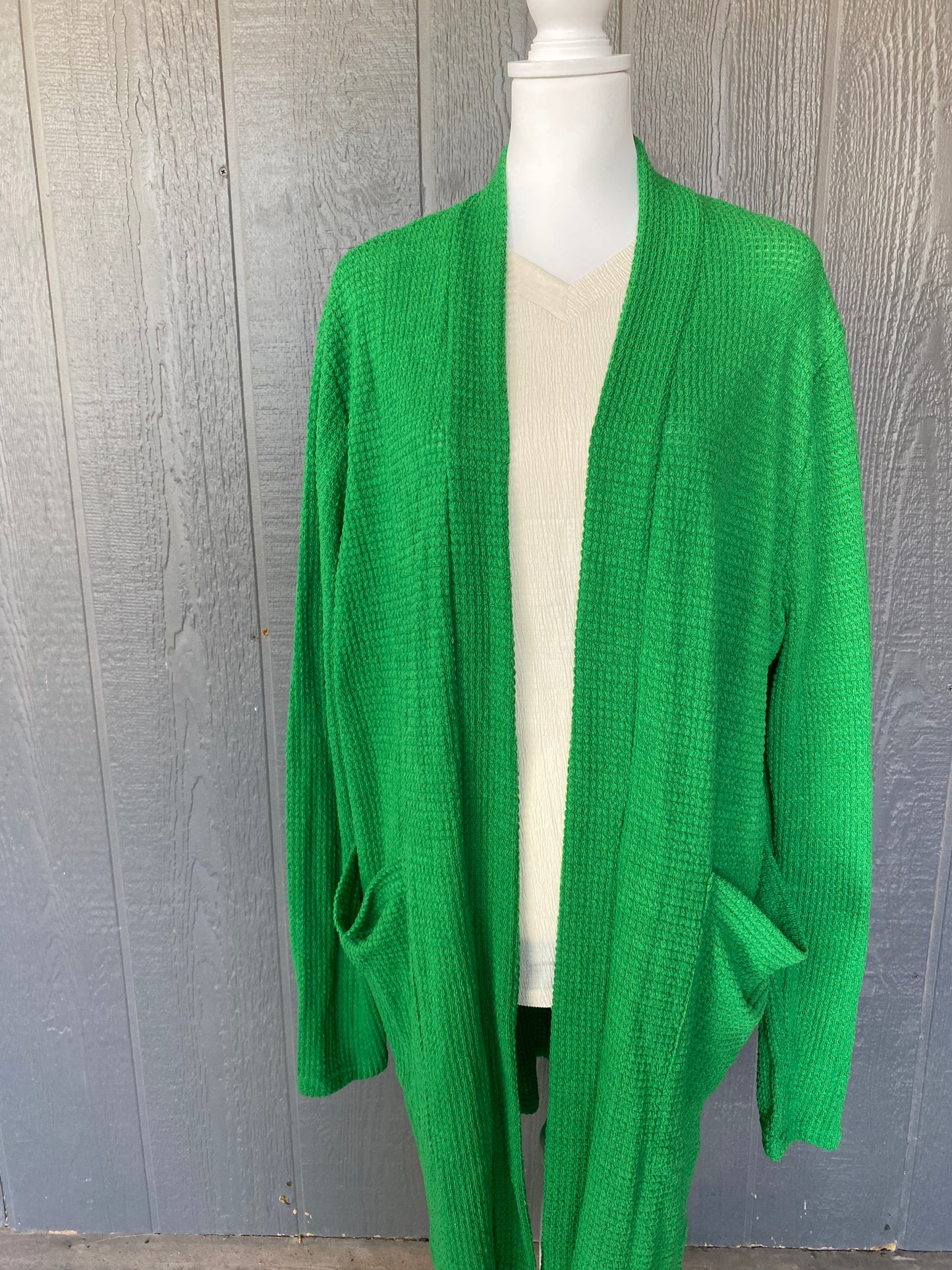 Blakeley Cardigan (One size-Plus)