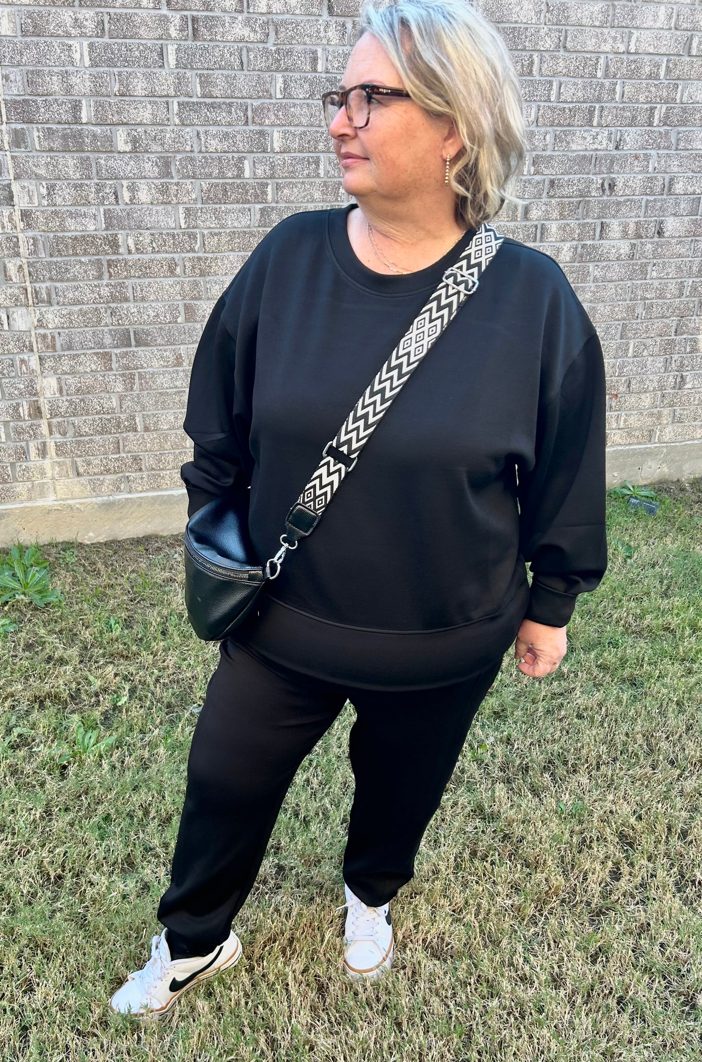 Black scuba jogger set