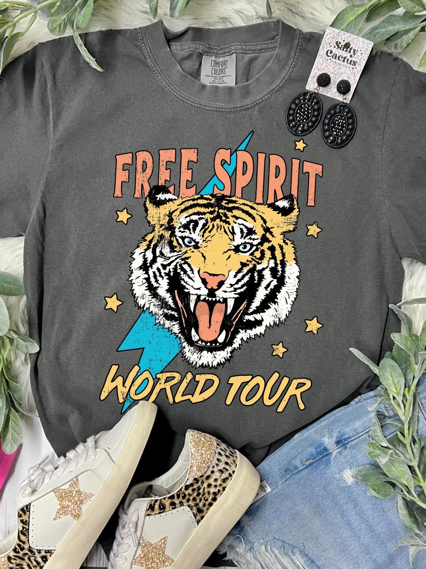 *DTG* Free Spirit World Tour Pepper Comfort Color