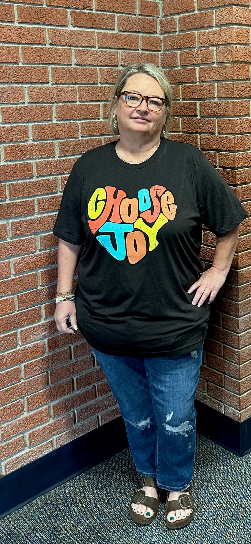Choose Joy tee