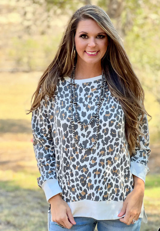 Leopard sweatshirt